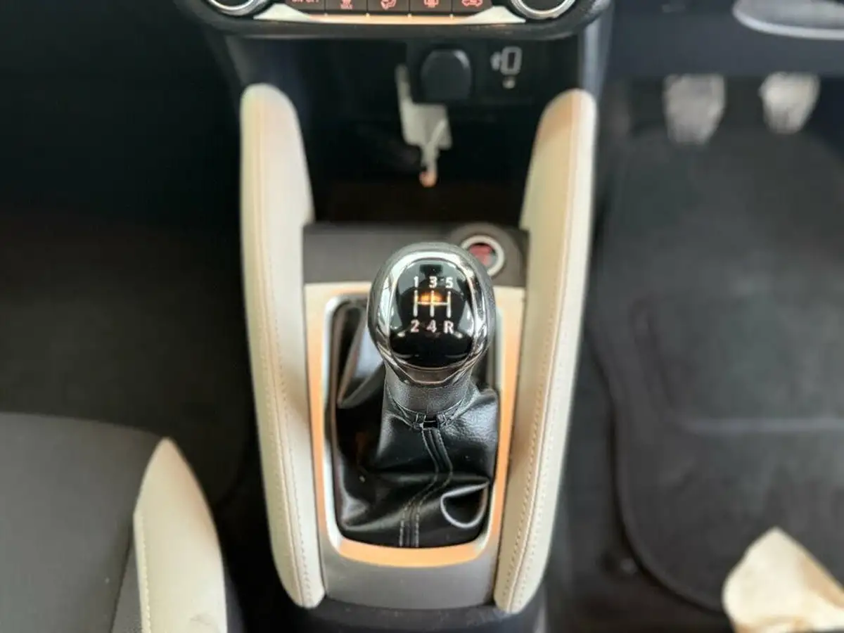 2019-nissan-micra-09-ig-t-acenta-limited-edition-big-41