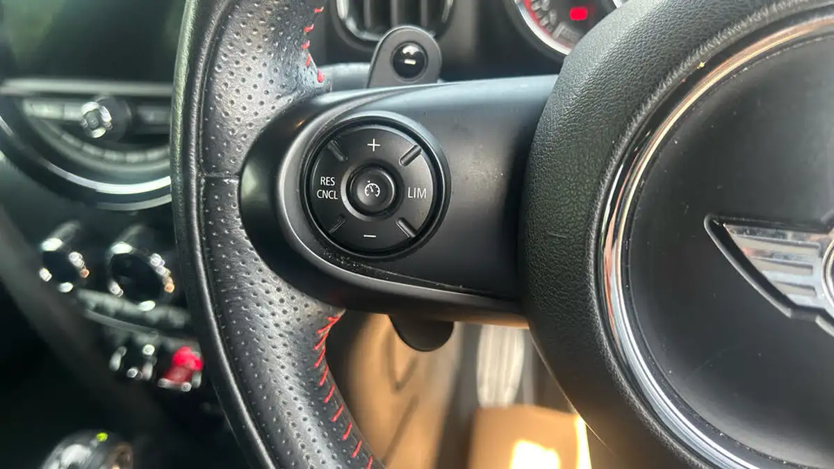 2018-mini-countryman-20-john-cooper-works-ss-auto-big-24