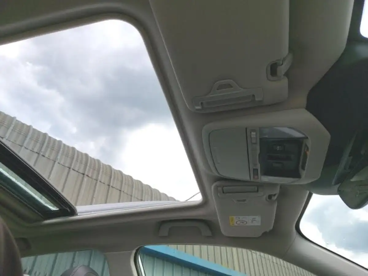 2024-subaru-forester-20-e-boxer-xe-premium-big-18