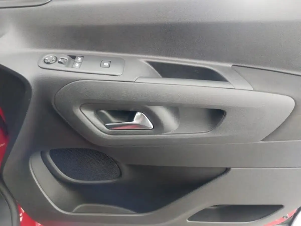 2019-vauxhall-combo-life-15-energy-130ps-auto-big-14