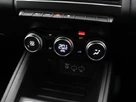 2022-renault-clio-10-tce-iconic-edition-small-28
