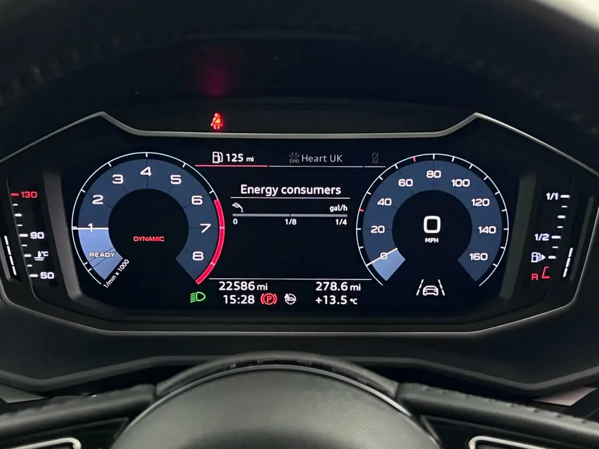 2019-audi-a1-10-30-tfsi-sport-big-16