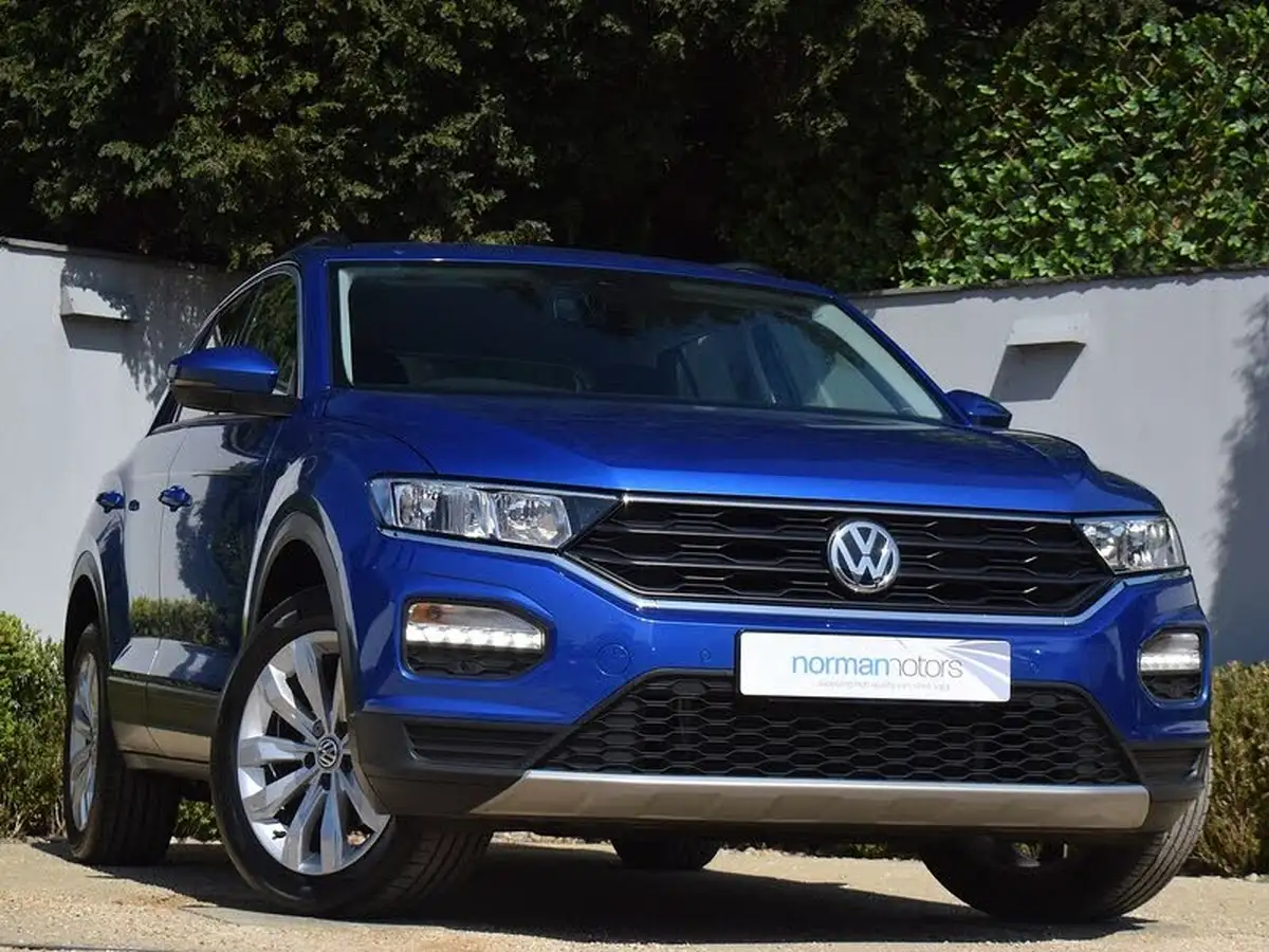 2020-volkswagen-t-roc-15-tsi-se-dsg-big-4