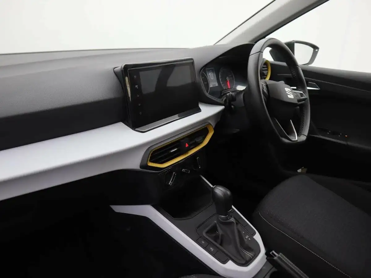 2022-seat-arona-10-tsi-se-technology-big-8
