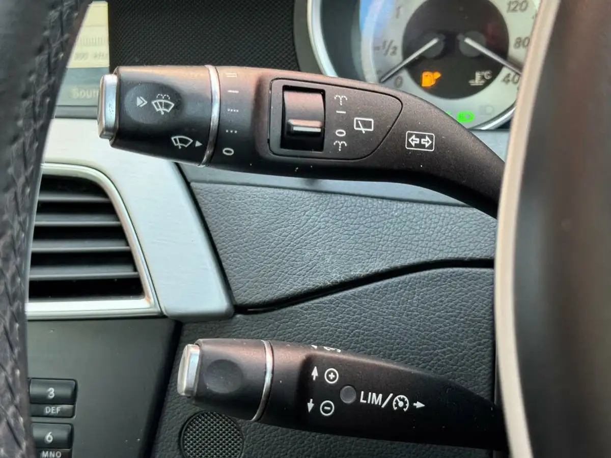 2013-mercedes-benz-c-class-21cdi-c250-cdi-amg-sport-estate-5d-7g-tronic-plus-big-15