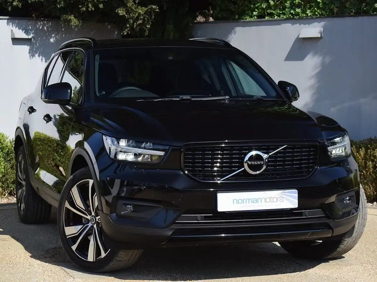2022-volvo-xc40-15-t5-r-design-pro-big-6