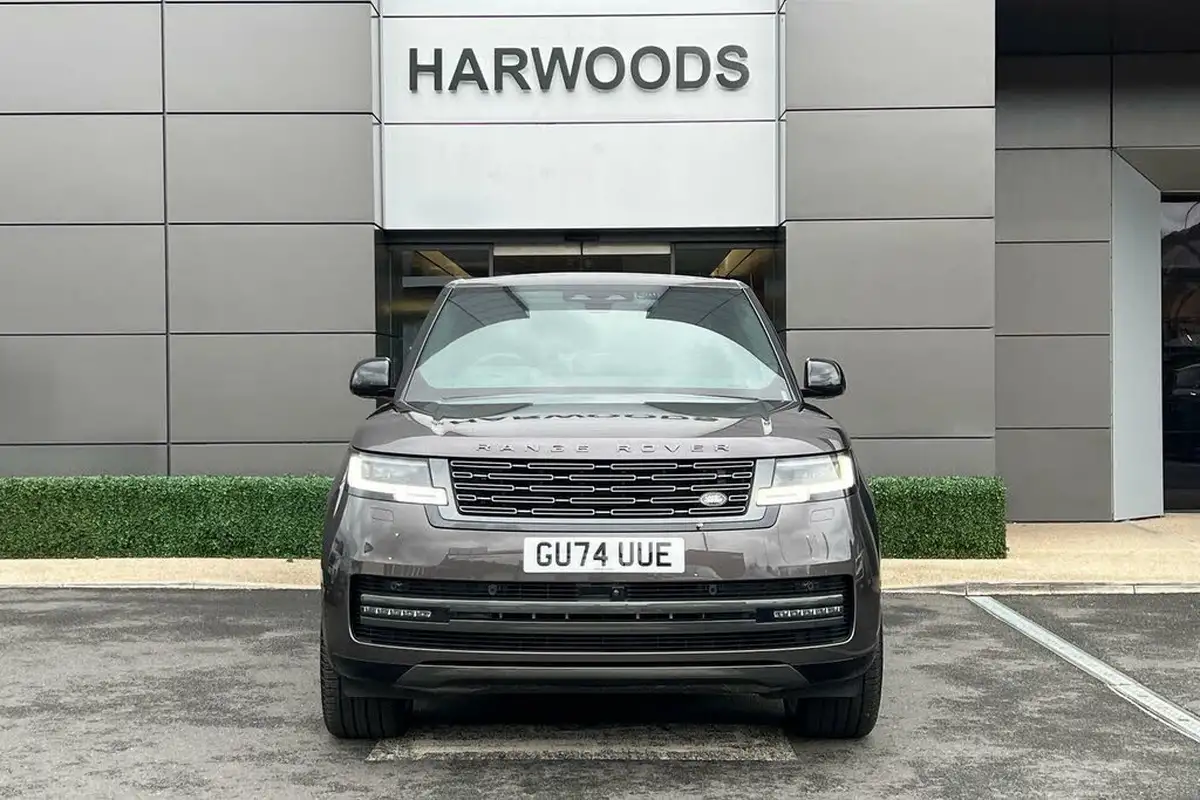 2024-land-rover-range-rover-30-p400-autobiography-lwb-big-11
