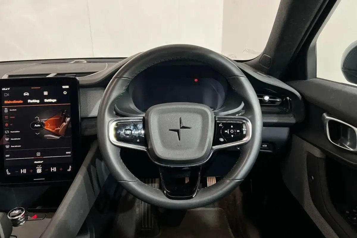 2021-polestar-polestar-2-e-ps2-300kw-long-dual-big-10