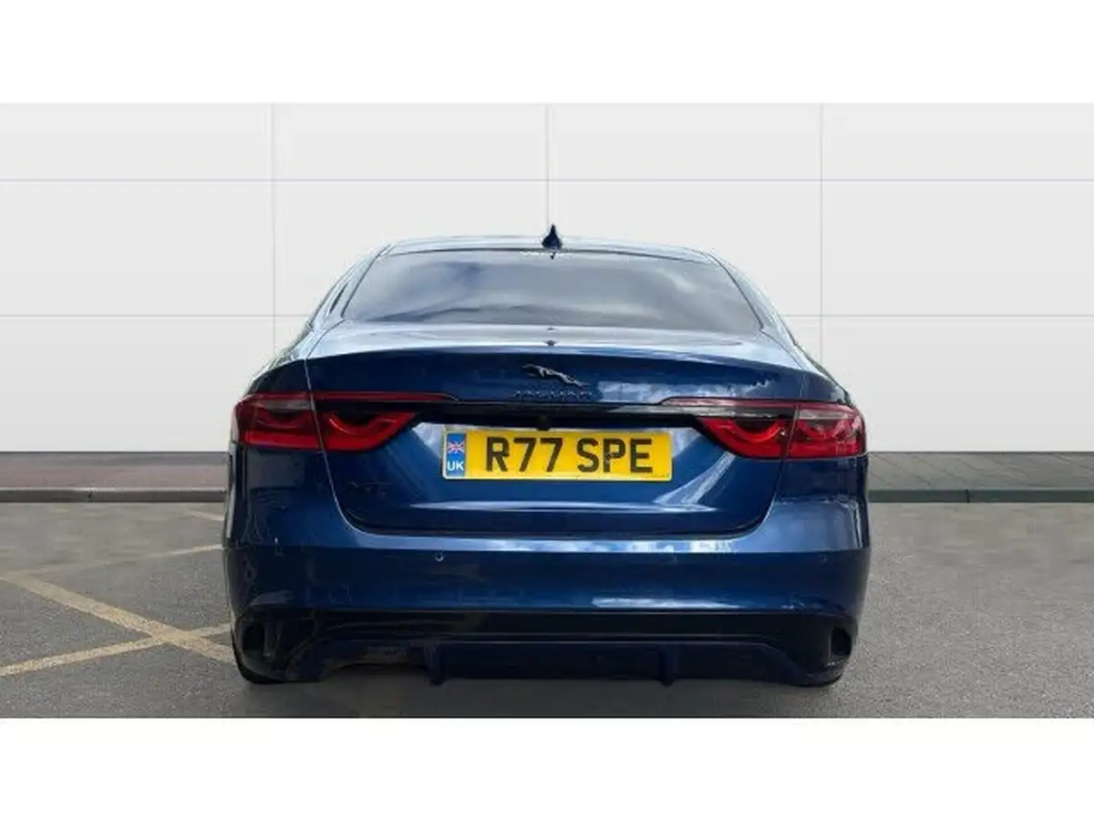 2021-jaguar-xf-20-d200-r-dynamic-se-rwd-saloon-4d-big-5