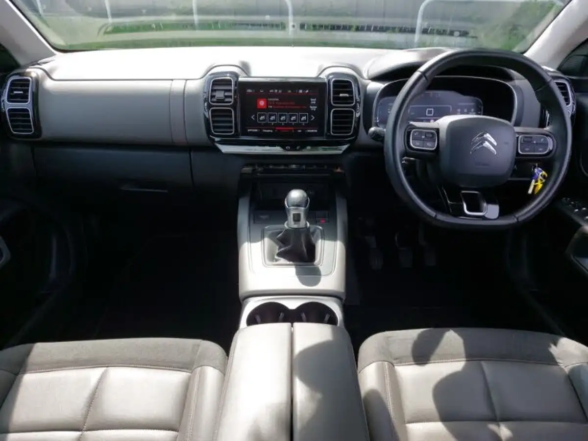 2020-citroen-c5-aircross-12-puretech-flair-big-2
