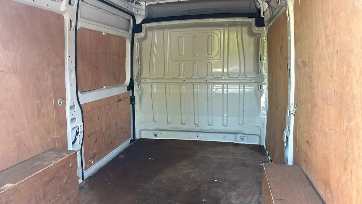 2018-fiat-ducato-23td-35-mh2-130-ll-panel-tecnico-big-14