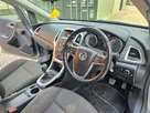 2012-vauxhall-astra-16-sri-vvt-16v-115ps-hatchback-5d-small-20