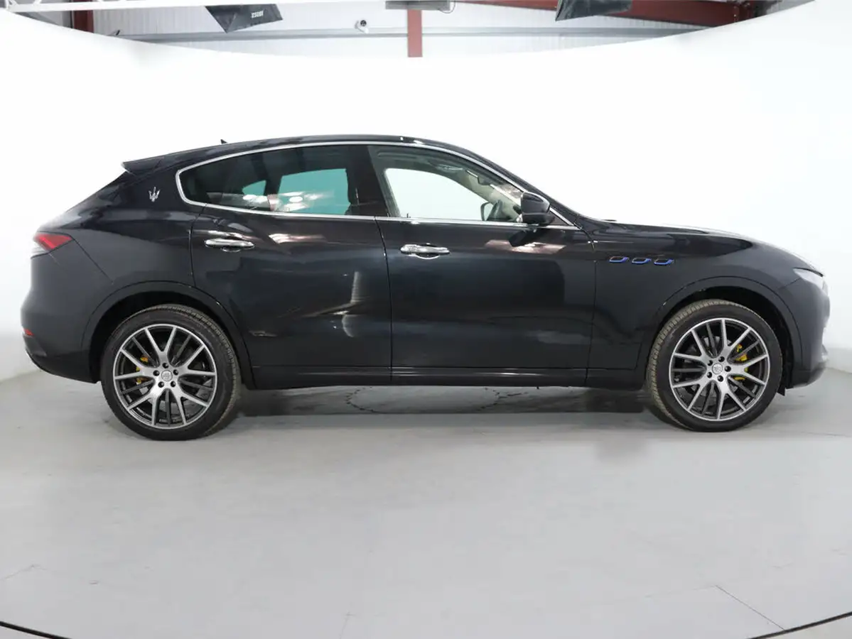 2021-maserati-levante-20-gt-big-7