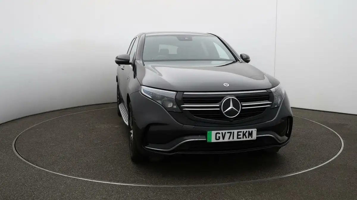 2022-mercedes-benz-eqc-e-eqc-400-amg-line-big-33