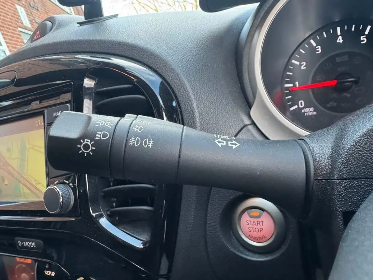 2016-nissan-juke-12-dig-t-n-connecta-ss-big-19