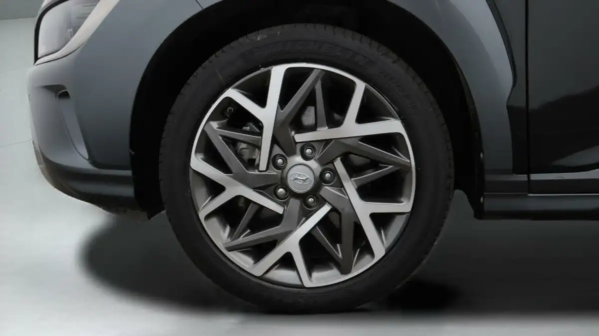 2022-hyundai-kona-16-gdi-premium-big-18