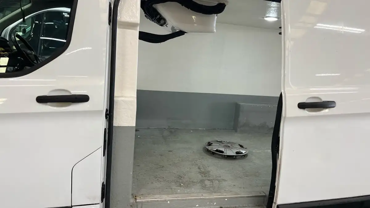 2021-ford-transit-custom-20tdci-300-l2h1-trend-130pseu6dt-panel-van-big-8