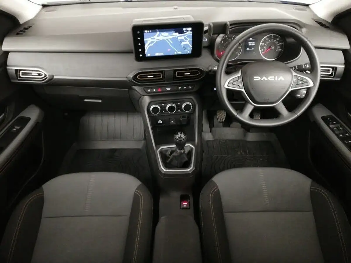 2023-dacia-sandero-stepway-10-tce-essential-90bhp-big-2