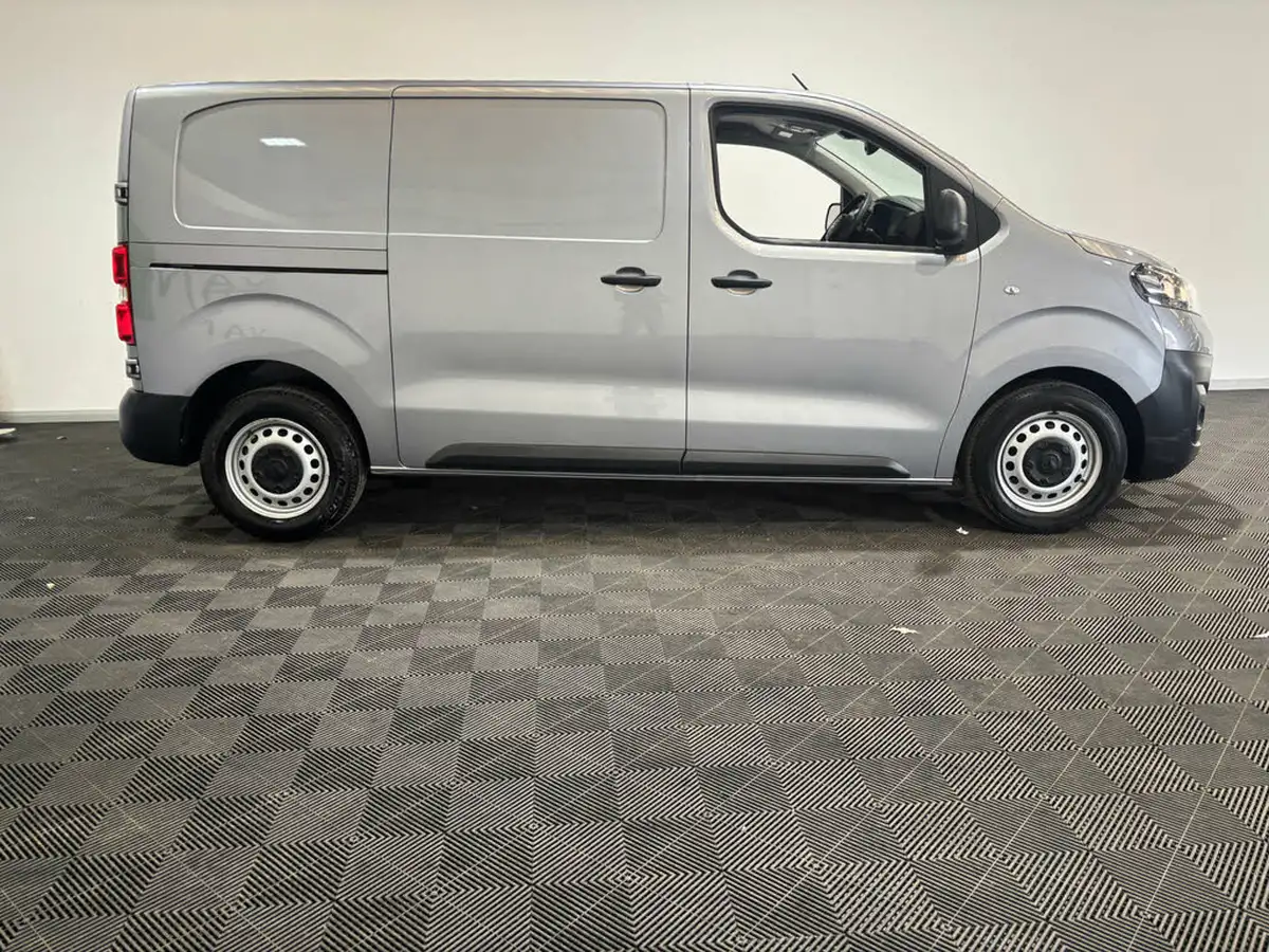 2022-vauxhall-vivaro-15td-2900-l1h1-dynamic-big-7