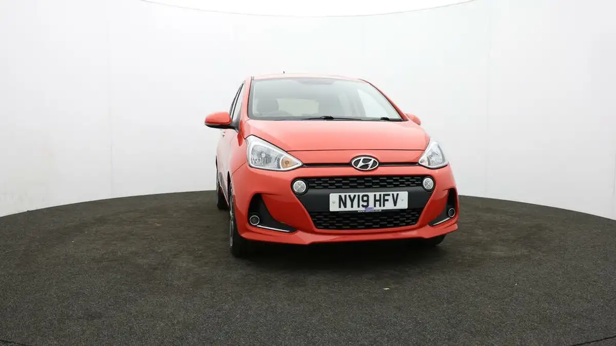 2019-hyundai-i10-12-premium-se-big-42