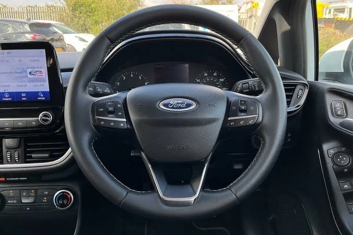 2022-ford-fiesta-10t-titanium-100ps-big-11