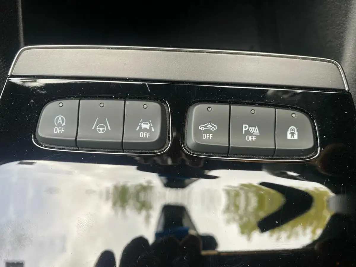 2022-vauxhall-mokka-12-gs-line-130ps-auto-big-21