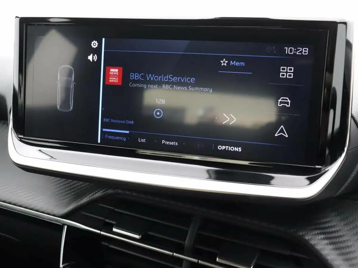 2023-peugeot-2008-suv-12-puretech-active-big-34