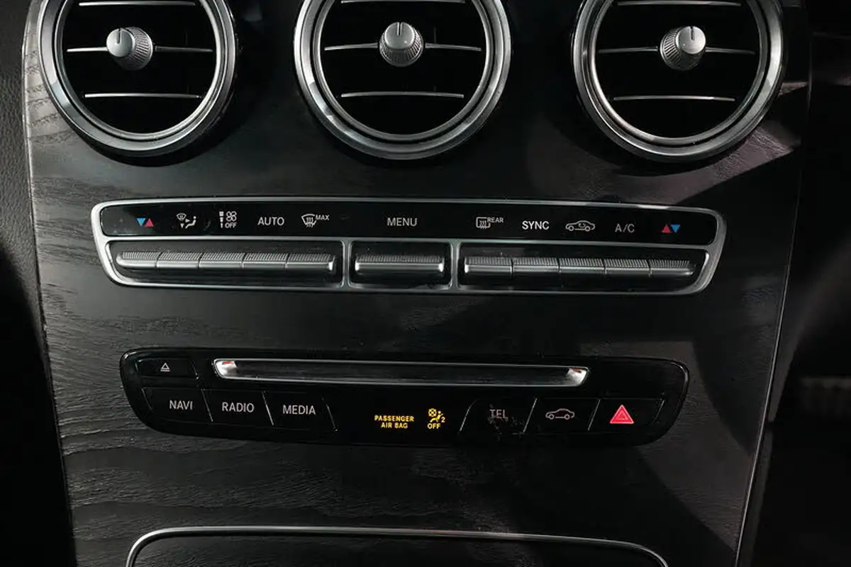 2019-mercedes-benz-glc-class-20-glc250-amg-night-edition-ss-big-42