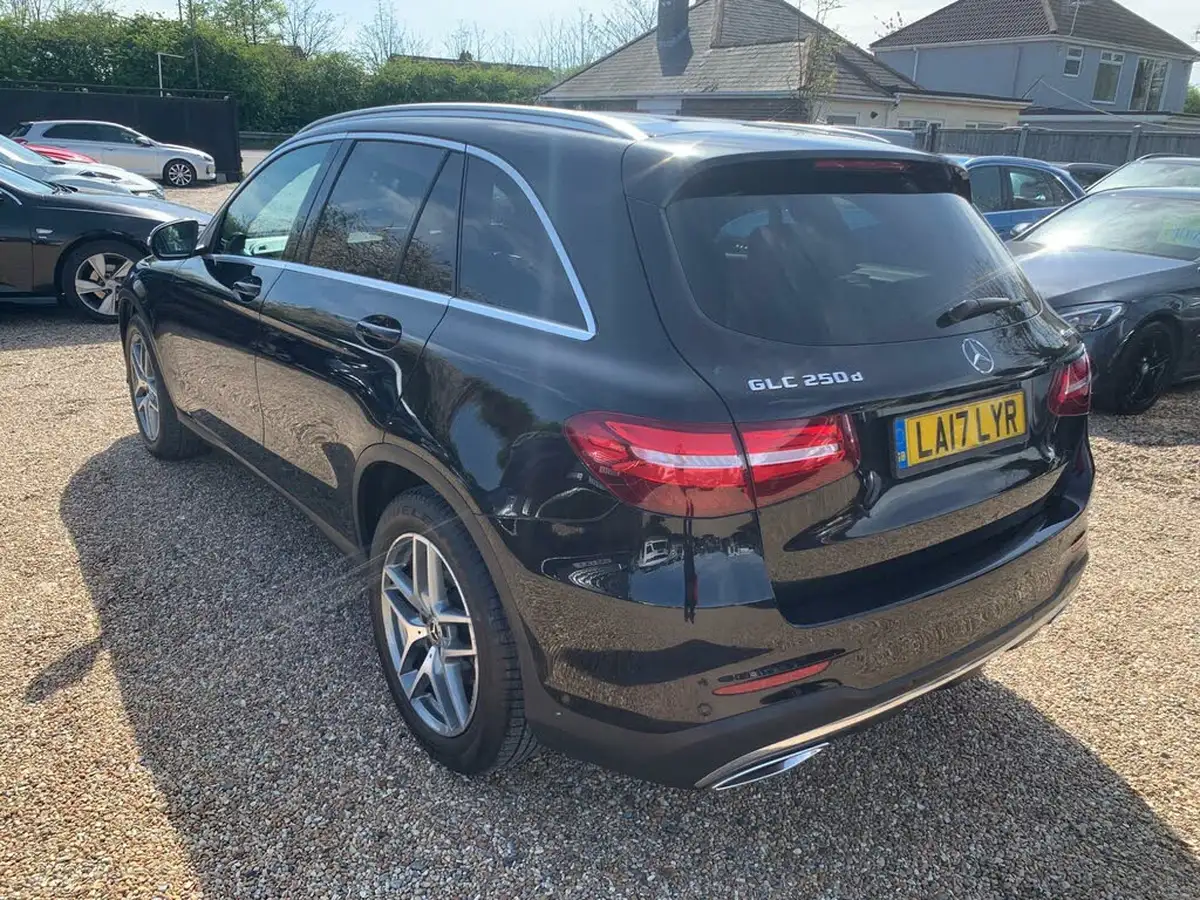 2017-mercedes-benz-glc-class-21d-glc250d-amg-line-ss-station-wagon-5d-big-4