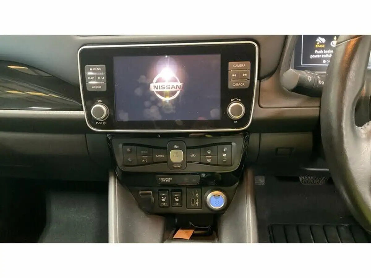 2021-nissan-leaf-e-n-connecta-big-8