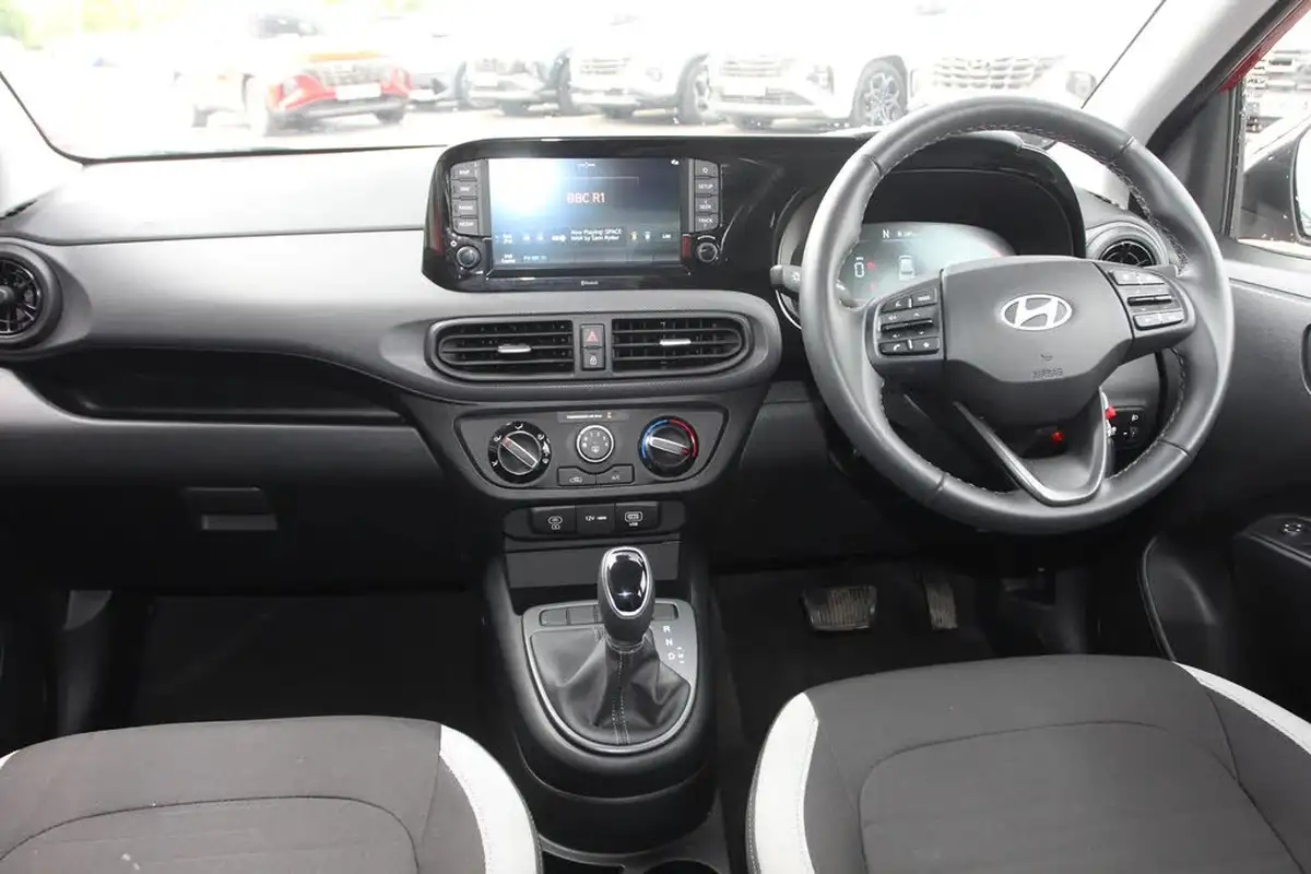 2024-hyundai-i10-10-advance-63ps-auto-big-15