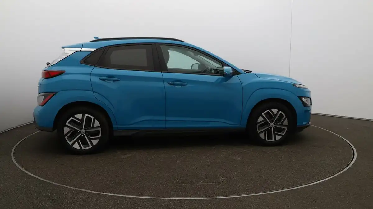 2021-hyundai-kona-e-ultimate-big-53