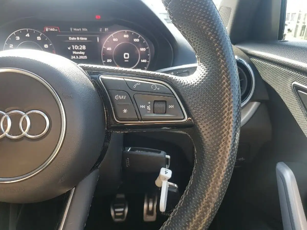 2021-audi-q2-10-30-tfsi-s-line-big-12