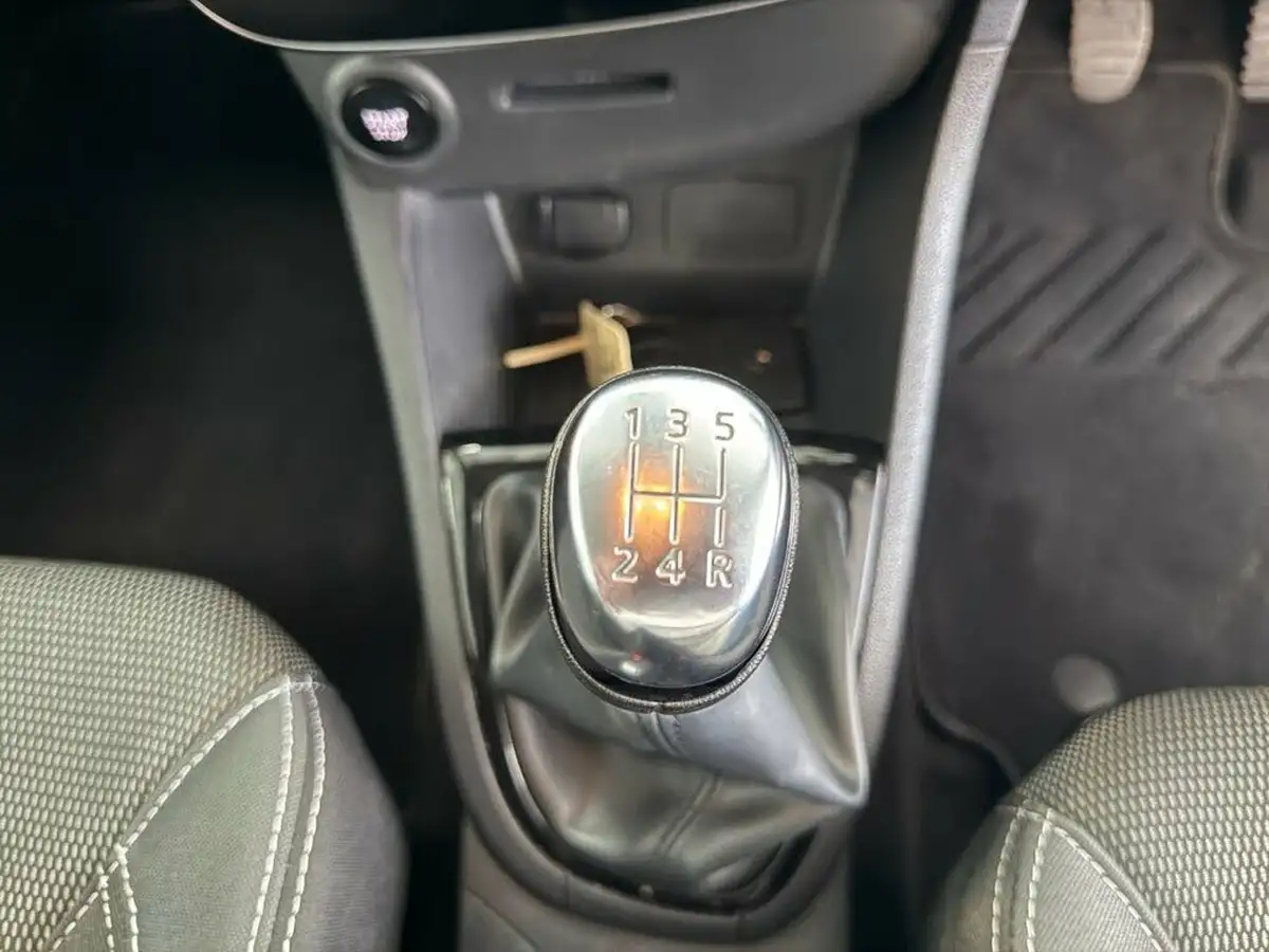 2018-renault-clio-09-tce-dynamique-nav-big-42