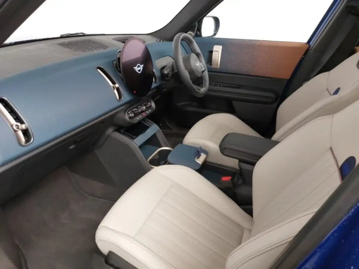 2024-mini-countryman-e-cooper-e-exclusive-big-6