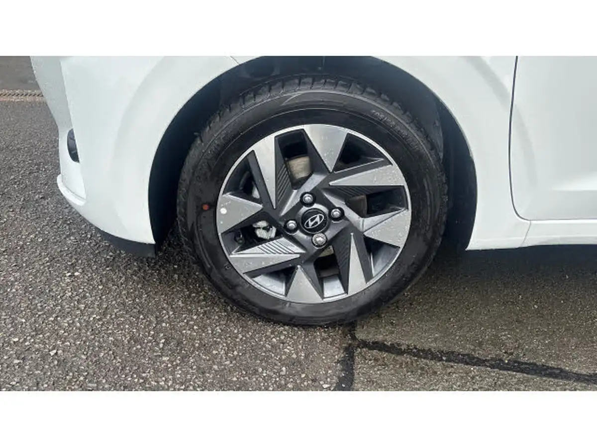 2024-hyundai-i10-10-advance-63ps-big-45
