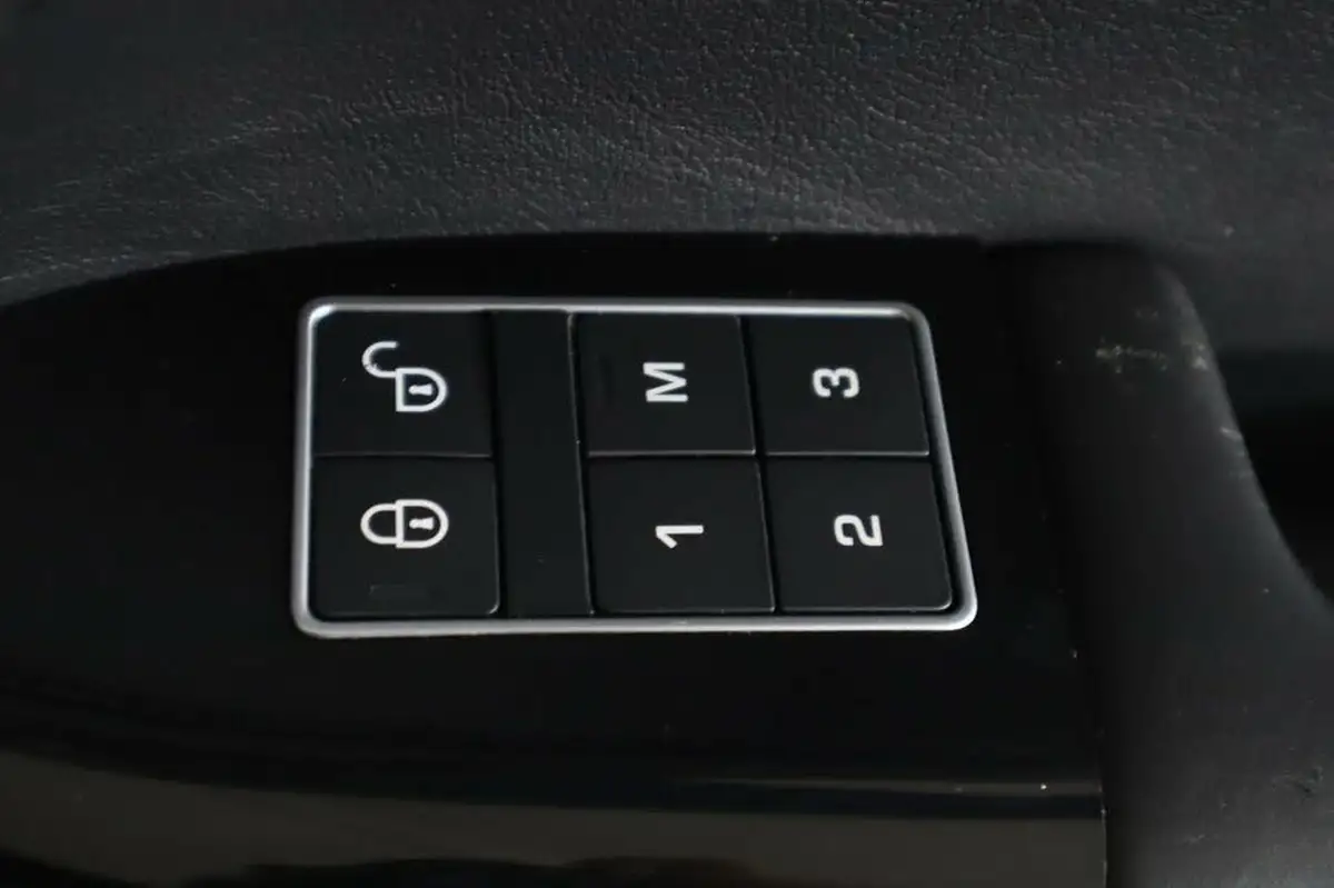 2016-land-rover-range-rover-sport-30-sd-v6-hse-30-sd-306hp-awd-commandshift-2-big-42