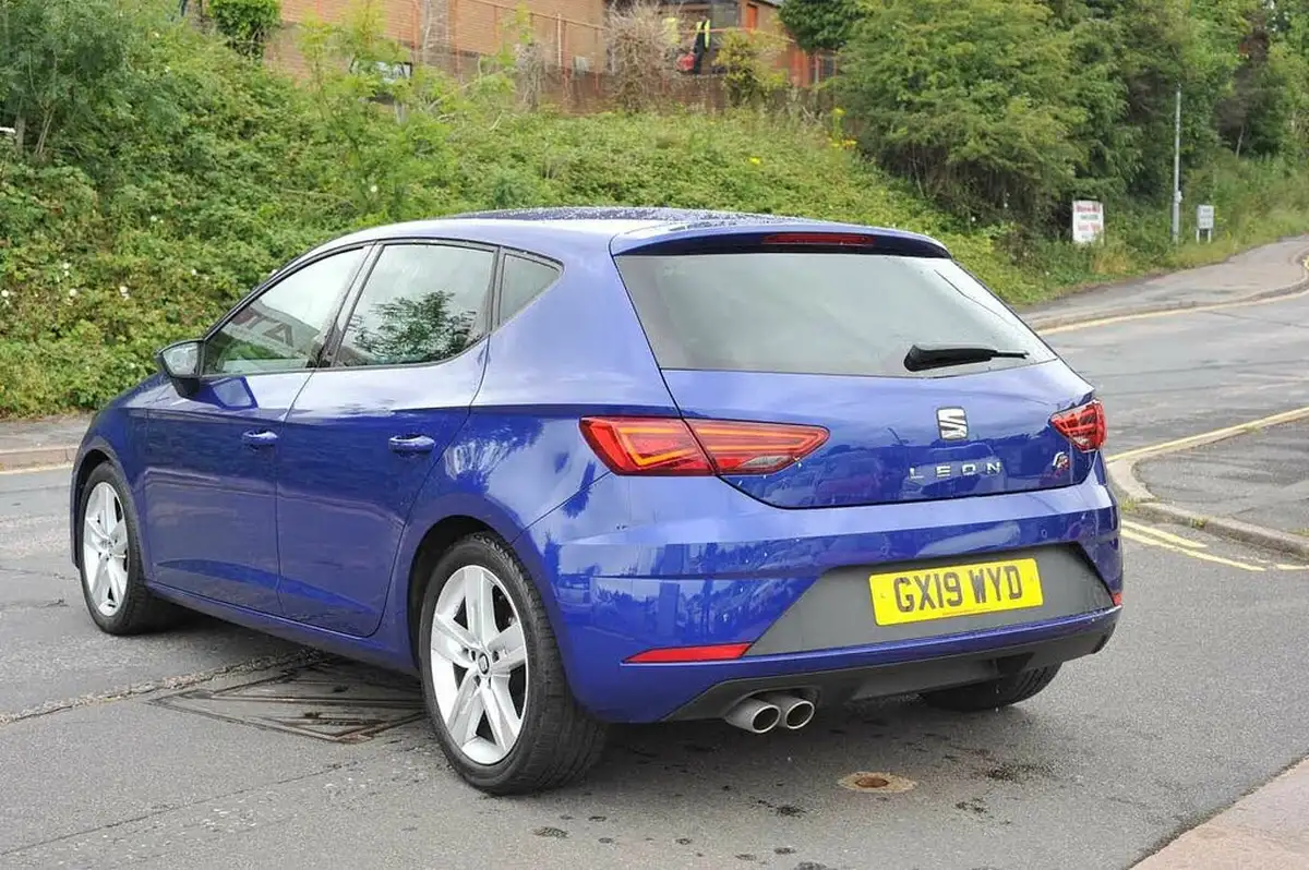 2019-seat-leon-15-tsi-evo-fr-130ps-ss-hatchback-big-2