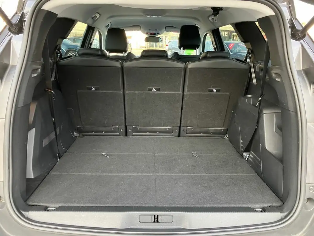 2021-peugeot-5008-suv-15-bluehdi-allure-premium-big-22