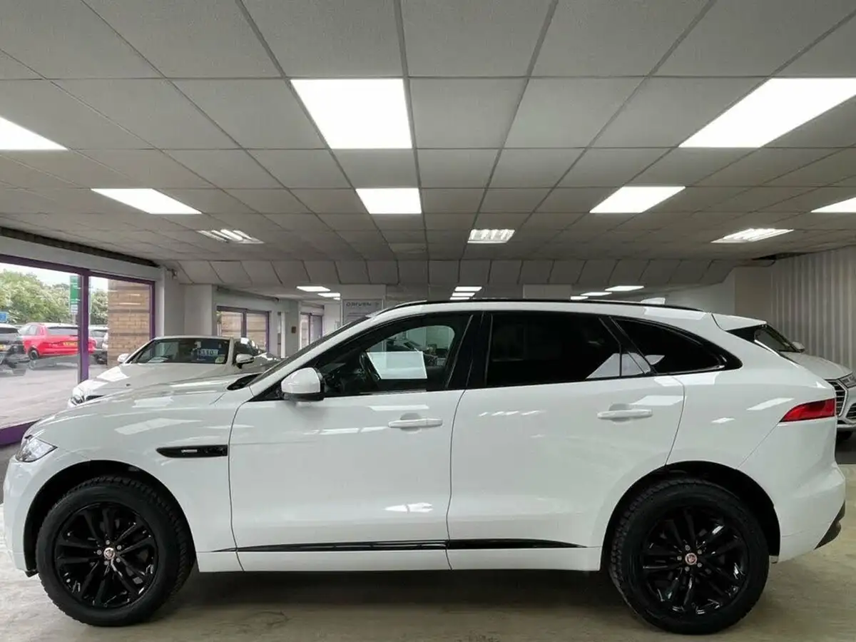 2018-jaguar-f-pace-20-i4d-r-sport-180ps-awd-auto-big-12