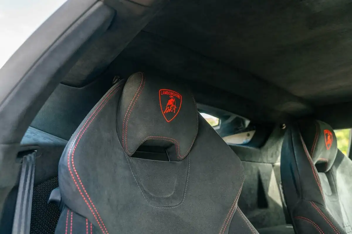 2018-lamborghini-huracan-52-performante-coupe-big-8