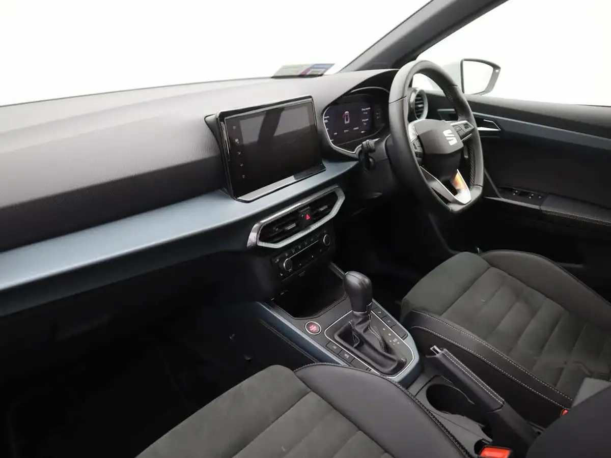 2024-seat-arona-10-tsi-xperience-lux-111ps-dsg-big-26