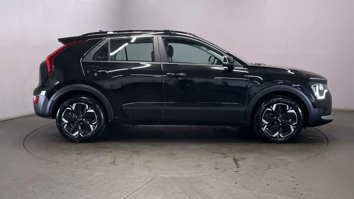 2024-kia-niro-ev-e-2-big-8