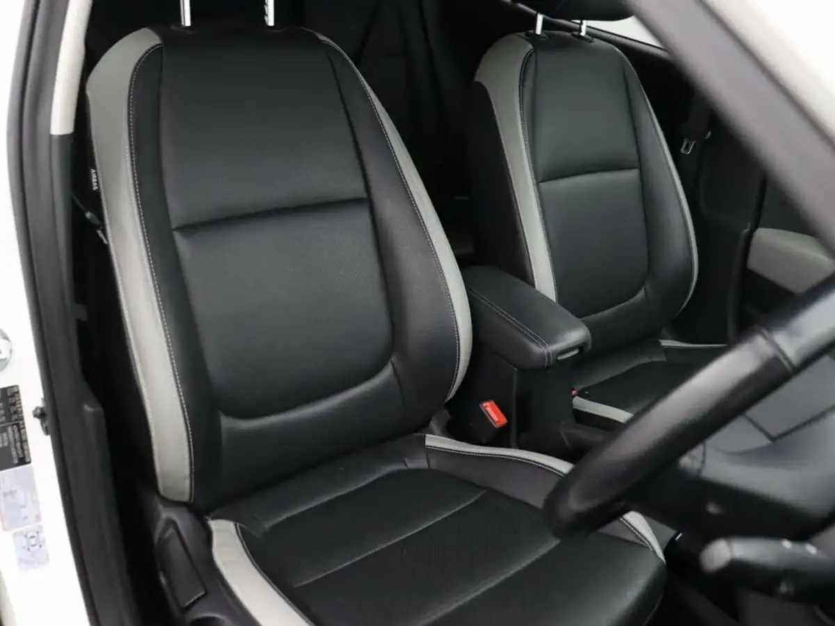 2019-kia-stonic-10-t-gdi-4-big-8