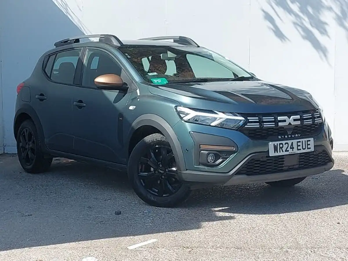 2024-dacia-sandero-stepway-10-tce-extreme-90bhp-big-0
