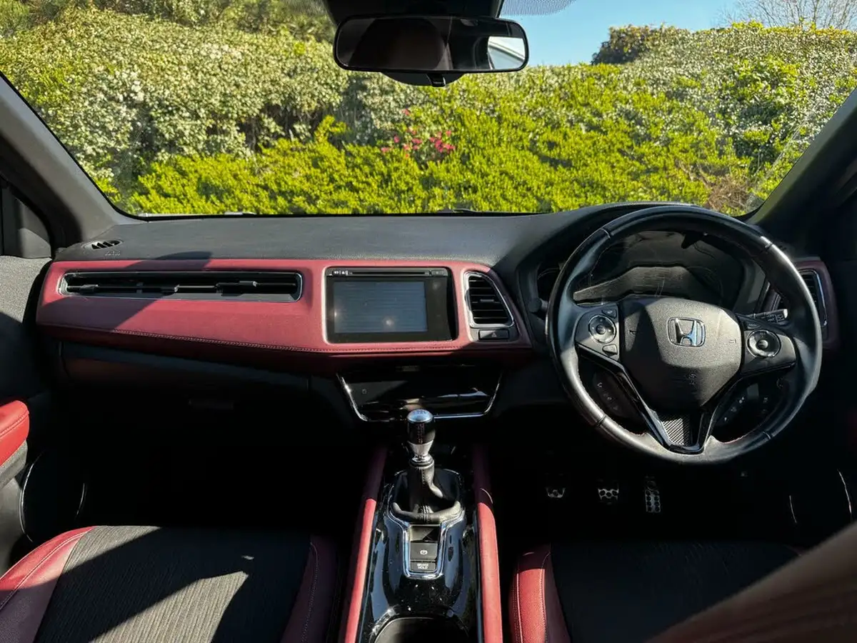 2020-honda-hr-v-15-i-vtec-sport-big-48
