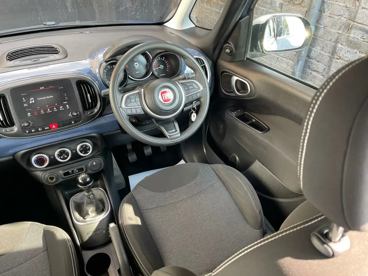 2018-fiat-500l-14-mirror-big-26