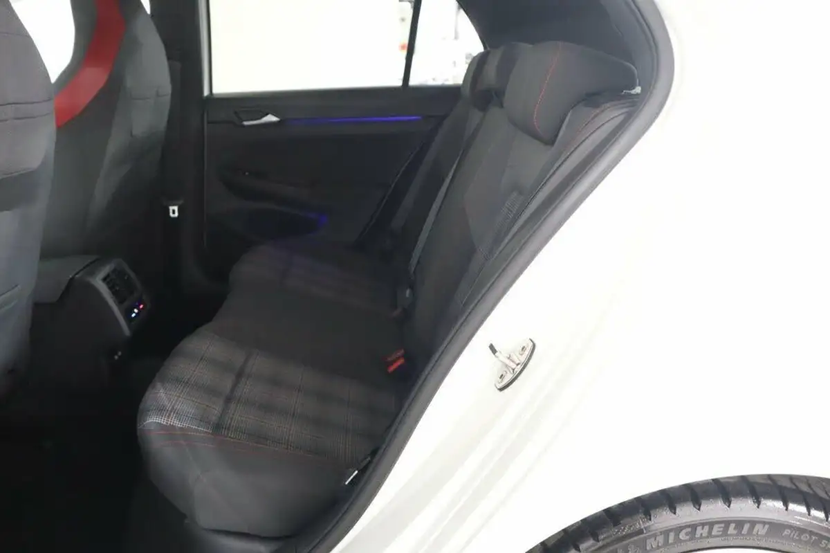 2020-volkswagen-golf-20-tsi-gti-dsg-big-15