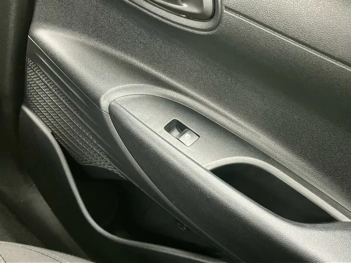 2022-hyundai-bayon-10-t-gdi-se-connect-dct-big-47