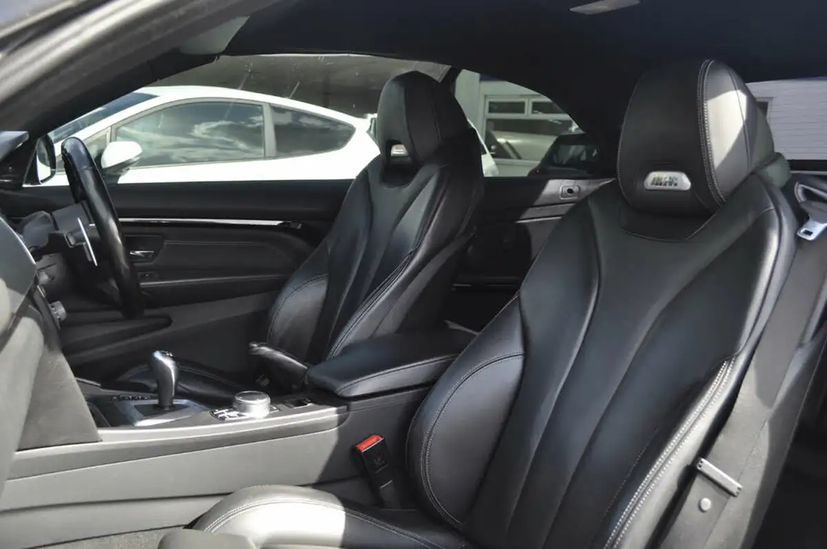 2017-bmw-4-series-30-m4-431bhp-ss-convertible-m-dct-big-10